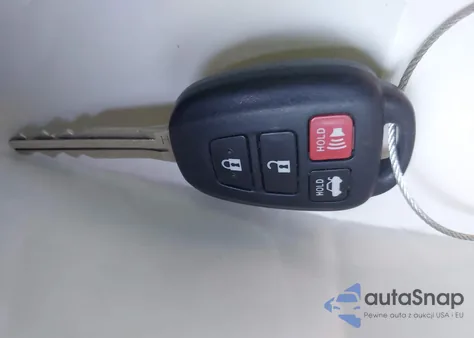 2016 Toyota Corolla S Plus z USA, uszkodzony, nr VIN 2T1BURHE7GC644953